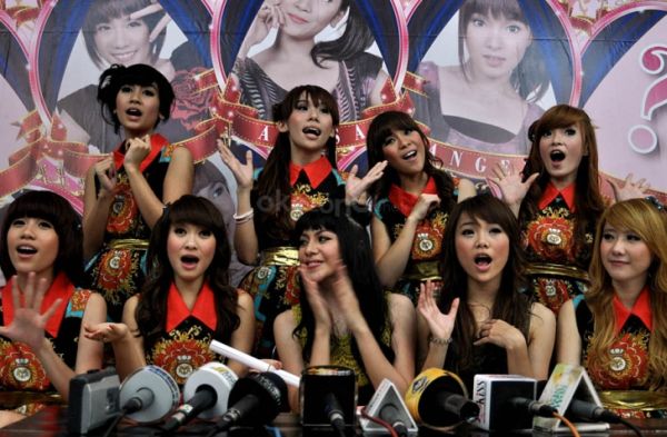 Video Cherry Belle BRAND NEW DAY Youtube Download