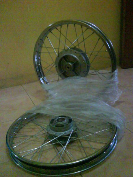 irc Harga ban tubles  Velg Dunia Wilwood harga  Harga  Wr road winner