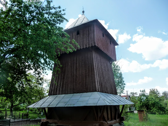 Дрогобич. Церква святої Параскеви. Дзвіниця. УАПЦ. 1815 р.