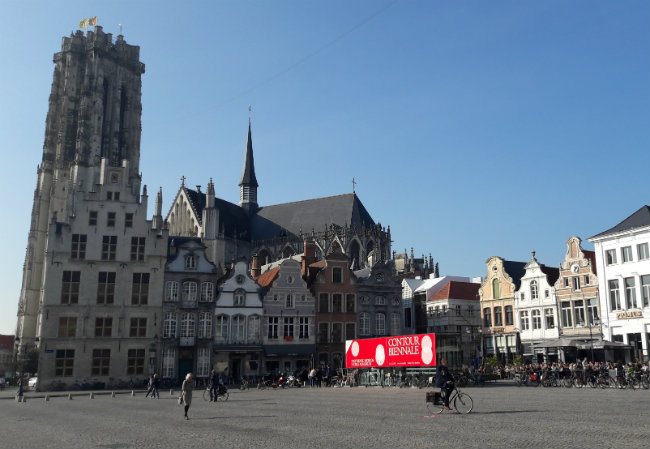 Creative travel guide: Mechelen, Belgium | Happy in Red