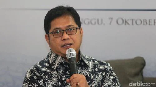 PKB Hembuskan Isu 'Langkah Serius' Jokowi, PAN Yakin Jokowi Netral