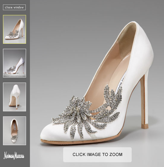  Swan wedding shoes by Manolo Blahnik available and GAWD I want them