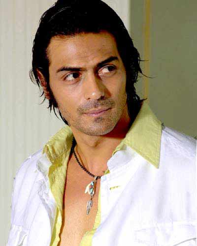 Arjun Rampal Biography, Wiki, Dob, Height, Weight, Sun Sign, Native Place, Family, Career, Affairs and More