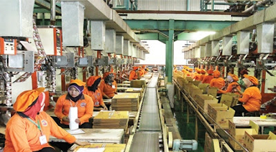  Santos Jaya Abadi merupakan perusahaan nasional terbesar sebagai produsen produk Kopi ter Lowongan Kerja Jobs : Teknisi, Machine Operator Min Sekolah Menengan Atas Sekolah Menengah kejuruan D3 S1 PT Santos Jaya Abadi Membutuhkan Tenaga Baru Seluruh Indonesia