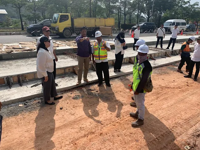 Rudi Tinjau Pembangunan Jalan Arteri Batu Ampar - Batu Besar yang Sudah Masuk Ketahap Pengecoran