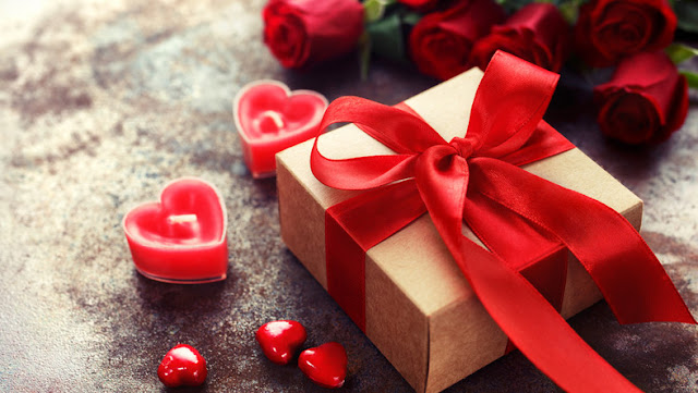 Why Valentine Day is Celebrated,valentine's day facts,Article about Valentine's Day,saint Valentine,Tradition of Valentine's Day