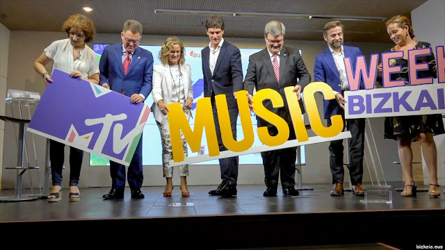 Presentación en Diputación de los actos paralelos en Bizkaia de la gala de premios de MTV