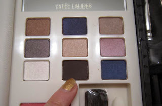 Holiday and Party Makeup Using Estée Lauder Christmas Eyeshadow Palette