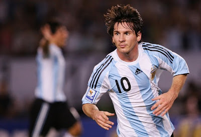World Cup 2010 Lionel Messi Football Wallpaper