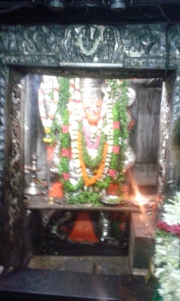 Gali Anjaneya Temple - Mysore Road