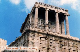 Point Line: Arsitektur Yunani Kuno