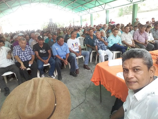 APURE: Realizado primer congreso de lideres vecinales en San Fernando.