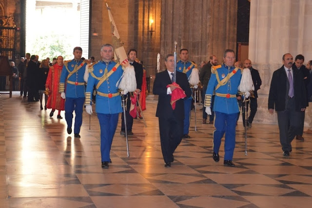 Procesión Claustral, espada de San Fernando