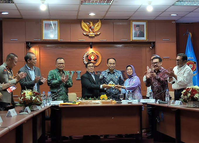 Menkominfo Budi Arie Setiadi Terima Tumpeng HUT Ke-78 PWI, Sejak Kelahirannya PWI Punya Misi Suci