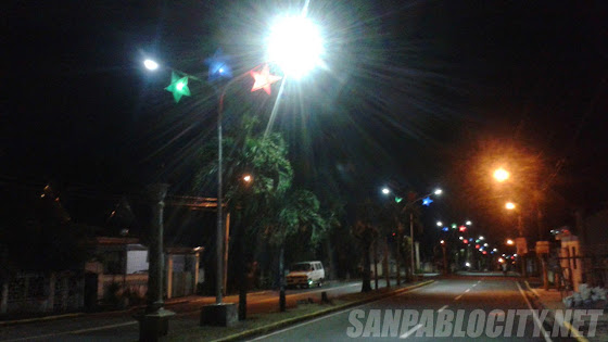 Lanterns At Balagtas Boulevard, Christmas In San Pablo City 2014