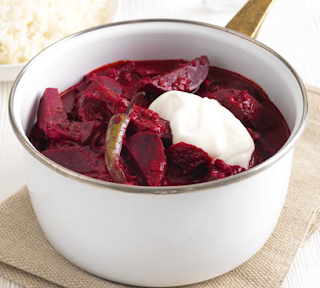 Creamy beetroot curry