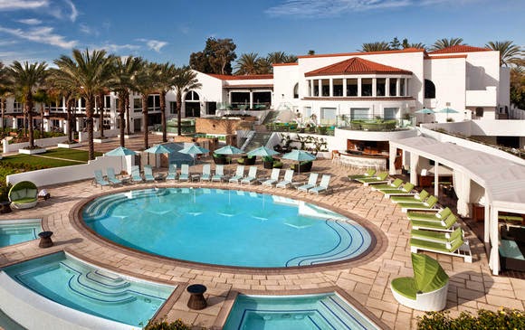 http://bookboth.com/article/337/book-hotels-omni-la-costa-resort-golf-vacation