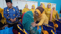 Drama dan Lomba Pojok Baca Meriahkan Peringatan Hari Ibu di Pesisir Barat