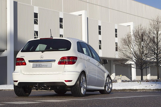 2011 mercedes benz b55 rear angle view 2011 Mercedes Benz B55