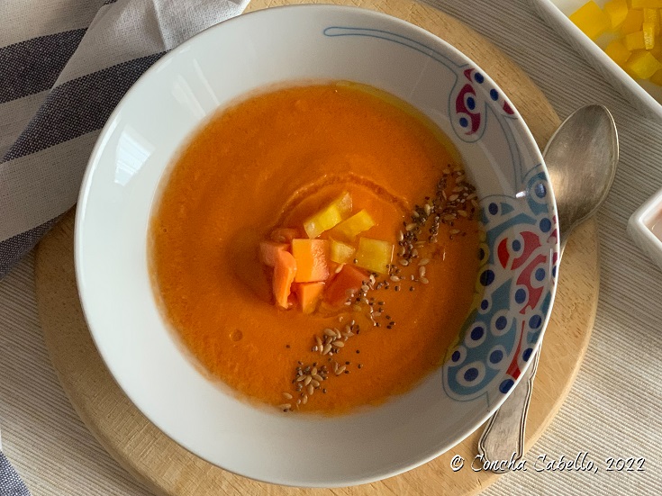 gazpacho-papaya-plato