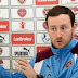 O Cathro επιμένει ότι κάνει αυτός κουμάντο στα αποδυτήρια