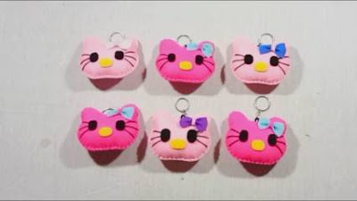 Cara Membuat Gantungan Kunci Hello Kitty dari Kain Flanel