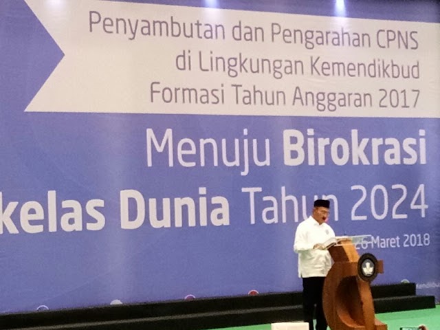 Mendikbud Berikan Pembekalan Kepada 298 CPNS Kemendikbud