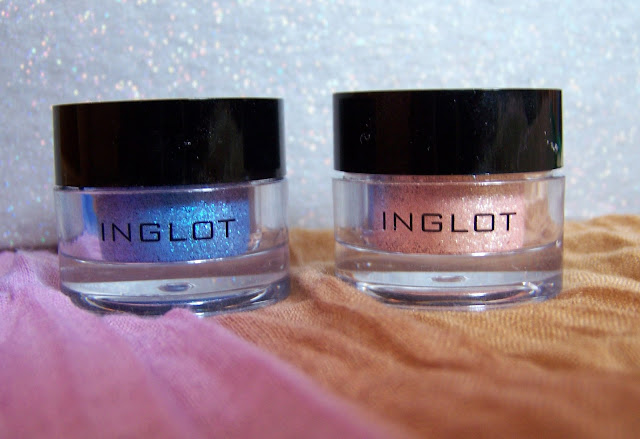 Dwa pigmenty Inglot Star Dust: 113 & 115