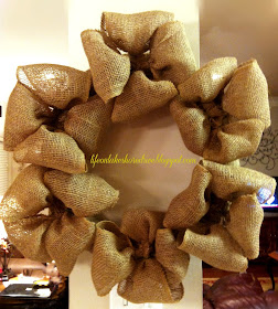 alt="Fall Burlap wreath tutorial"