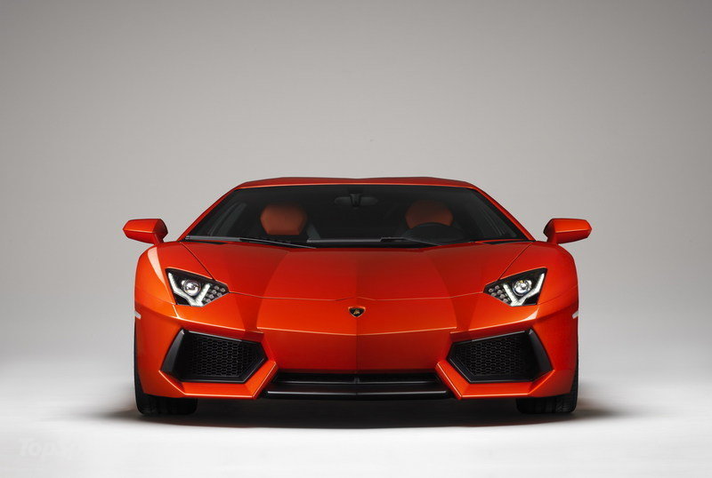 new sports cars 2012. New Sports Car : Lamborghini