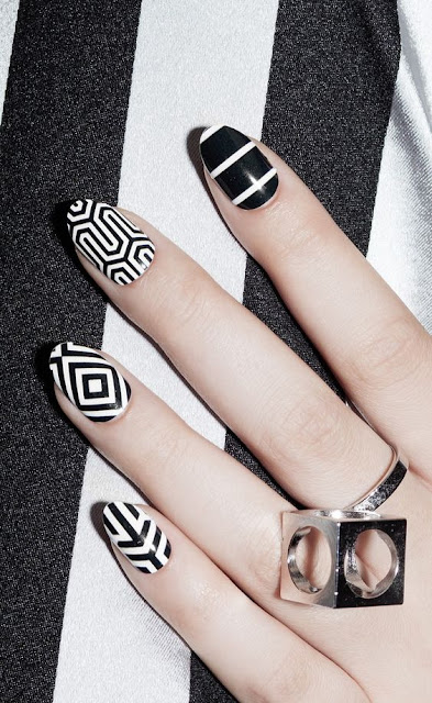 Black And White Nail Designs