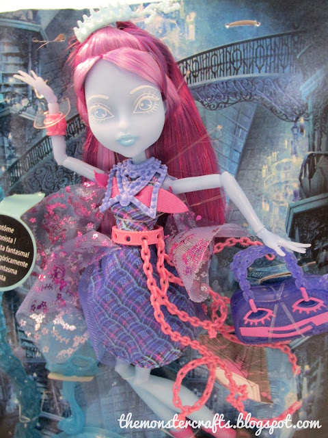 Kiyomi Haunterly doll review