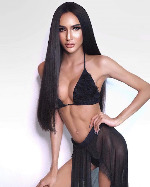 Phim Phim – Sexy Transgender Model Bikini Photoshoot