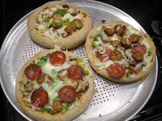 homemade pizzas, La Ceiba, Honduras