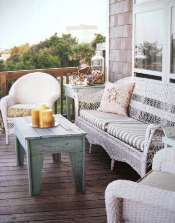 beach cottage porch