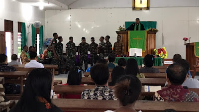 VOCAL GROUP BABINSA KENYAM ISI IBADAH MINGGU DI GEREJA GKI BETEL