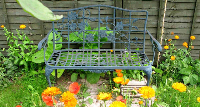 Clematis bench