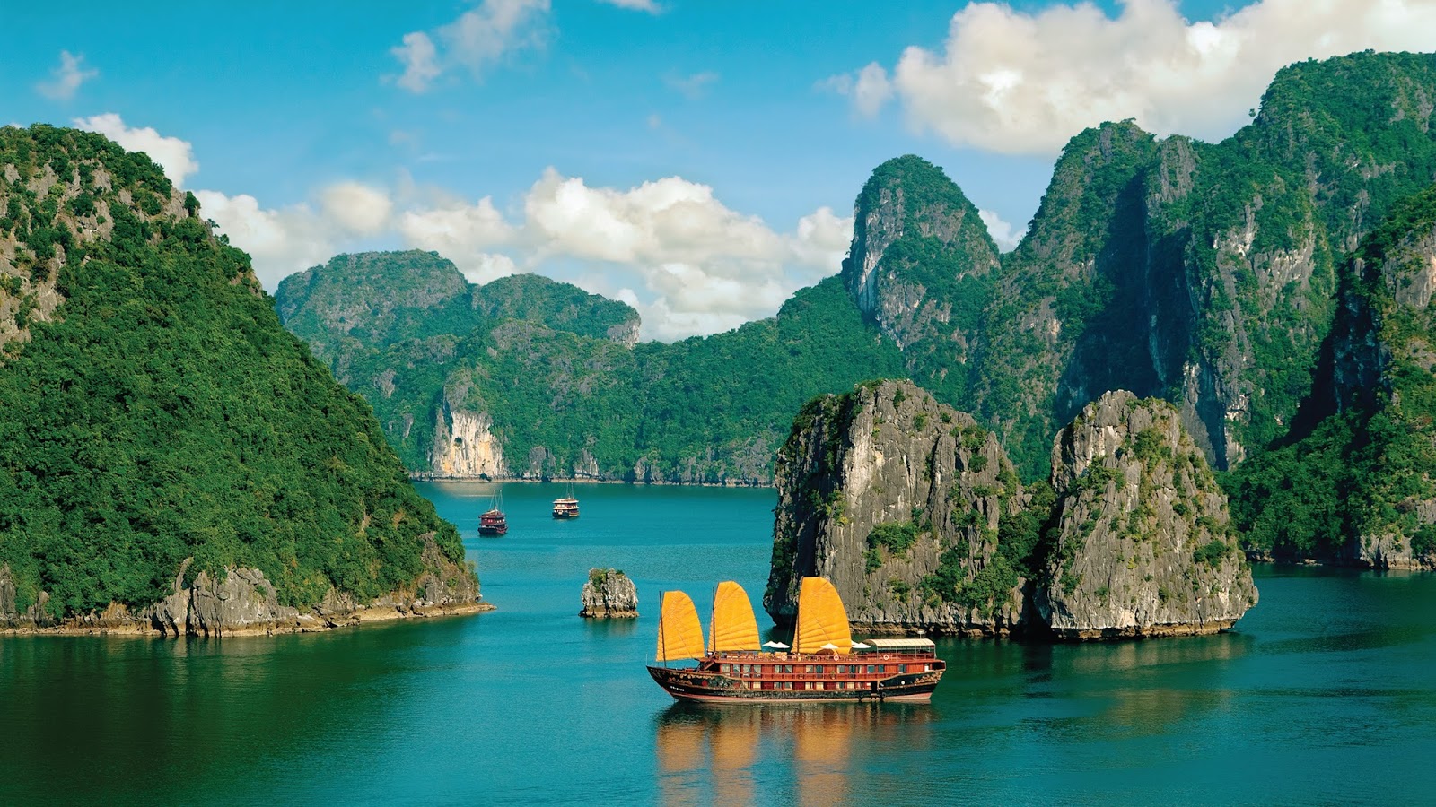 vinh ha long canh dep vietnam wallpaper 2880x1620