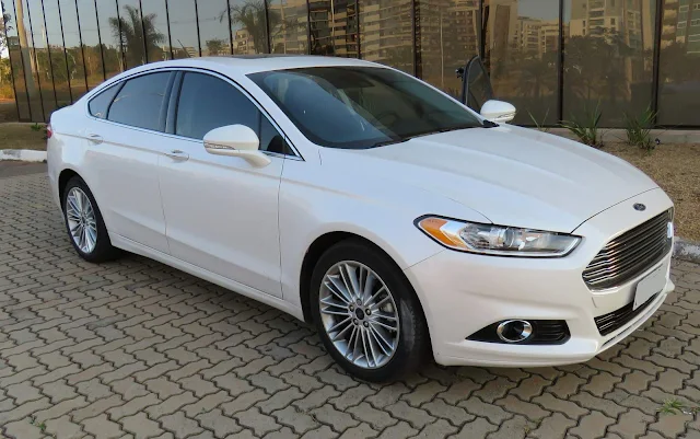 Ford Fusion: de 2013 à 2015 convocados para recall por defeito no cinto de segurança