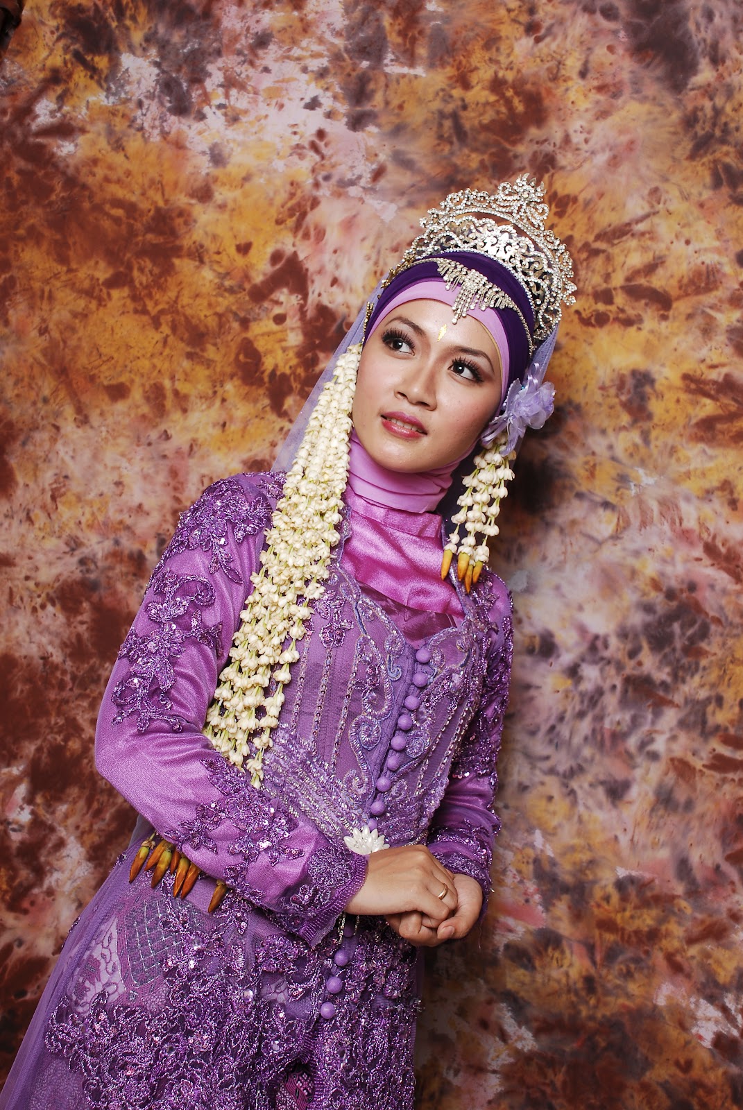 Intan Ayu clothes and wedding organizer Baju  Pengantin 