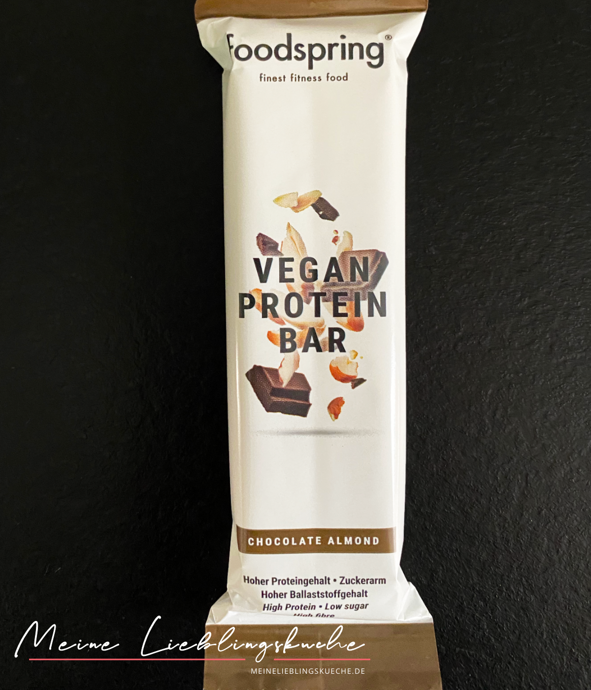 Vegan Protein Bar Schokolade Mandel von foodspring