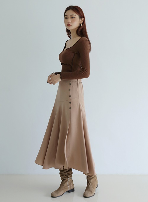 Side Button A-Line Skirt