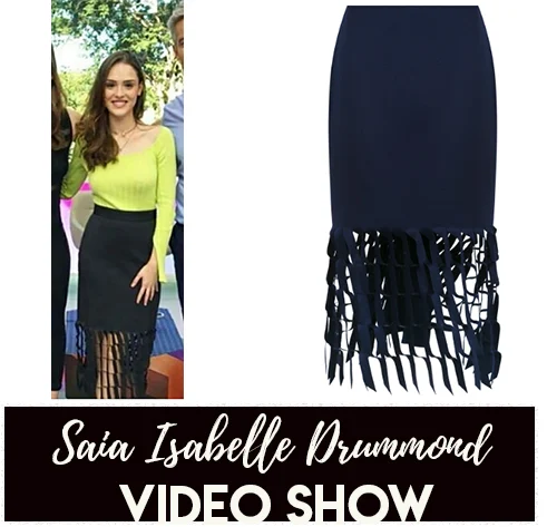 A saia  marinho com vazado da Isabelle Drummond no Video Show