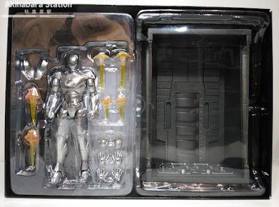 S.H.Figuarts Iron Man Mk II + Hall of Armor - Tamashii Nations