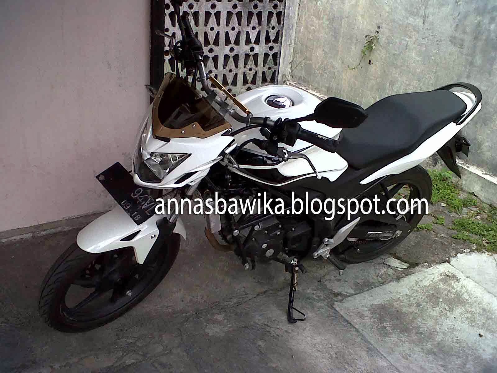 Modif Sederhana CB150R Street Fire Berbagi Itu Baik