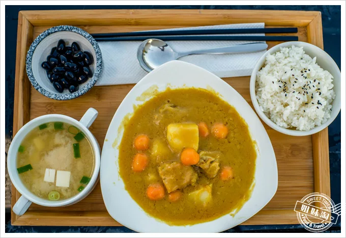 璀璨星空SKYBAR主廚咖哩飯套餐