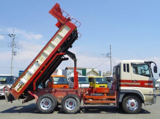 gambar truk dam  MITSUBISHI FUSO SUPER GREAT 10 TON