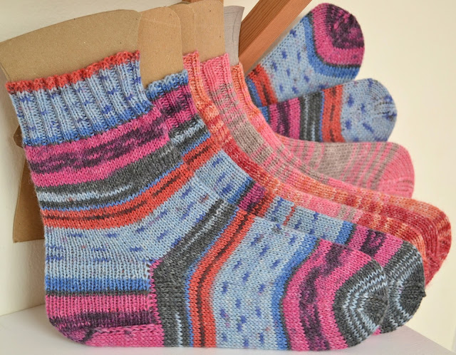 5 Tips for Perfect, Top-Down Vanilla Socks