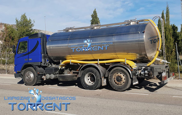 Transporte de agua para piscinas y aljibes en Valencia