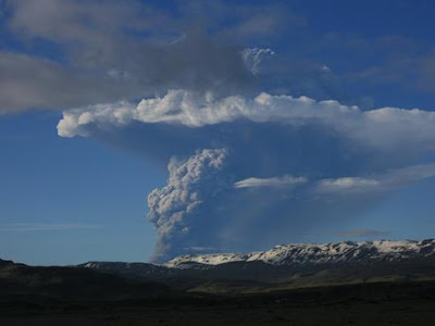 iceland volcano 2011. Another Icelandic Volcano